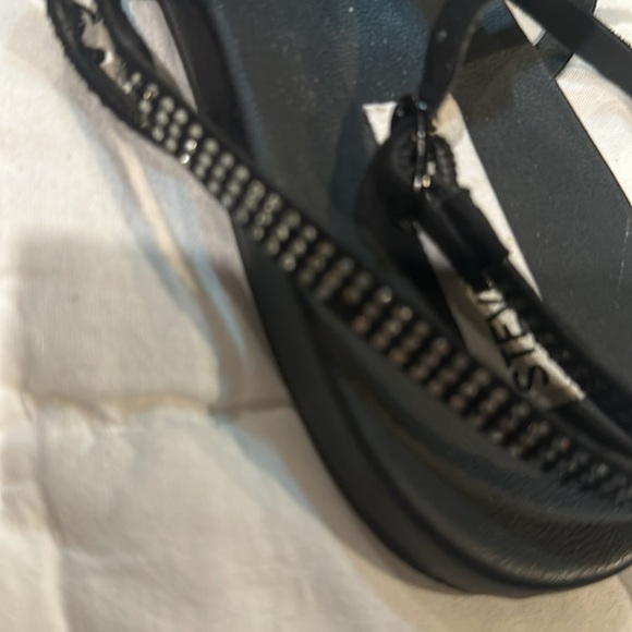 GUC Steve Madden sandals - Picture 3 of 3